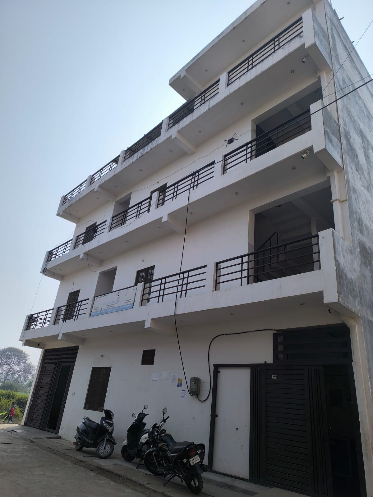 New Sainik, Dashauli, Lucknow